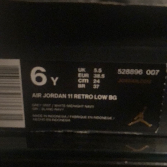 Georgetown 11s low - Picture 5 of 5